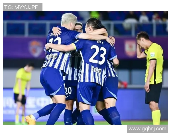 季骁宣精彩进球助力青岛西海岸赢得关键比赛胜利