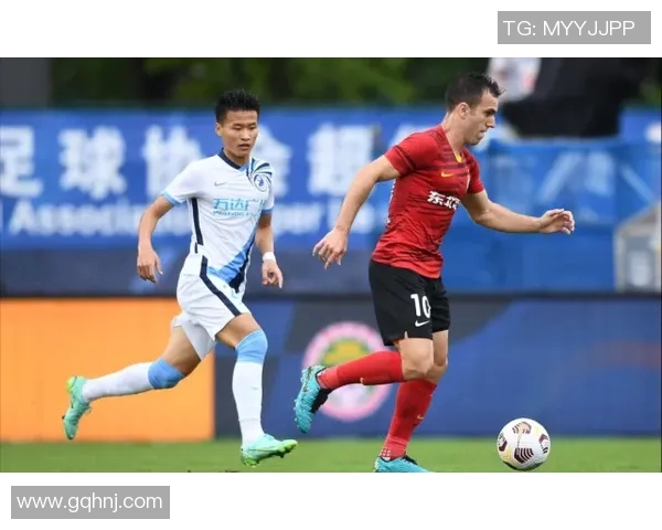 林良铭展现惊人速度与技巧边路突破助力球队攻势如虹