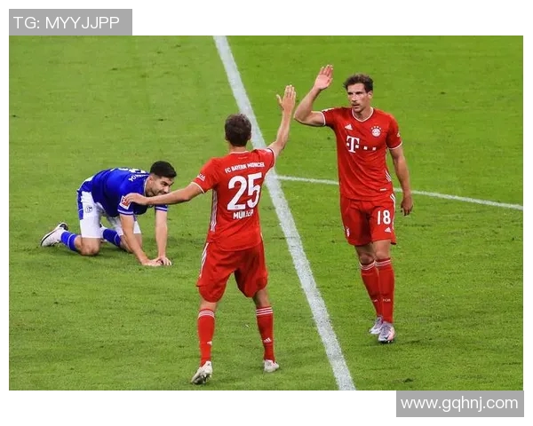 拜仁慕尼黑轻取沙尔克04，德甲夺冠势不可挡