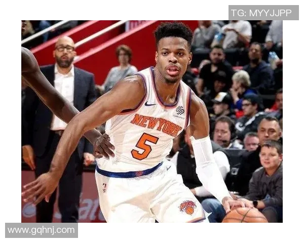 美因茨惨遭乌尔姆三球血洗,遭遇惨败赛季低谷 美因茨惨遭乌尔姆三球血洗,遭遇惨败赛季低谷